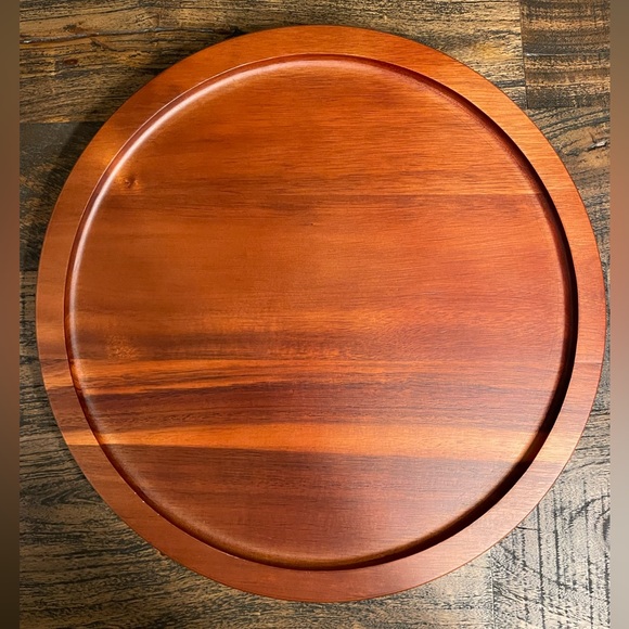 The Cellar Pizza Stone With Acacia Wood Base - Picture 7 of 10